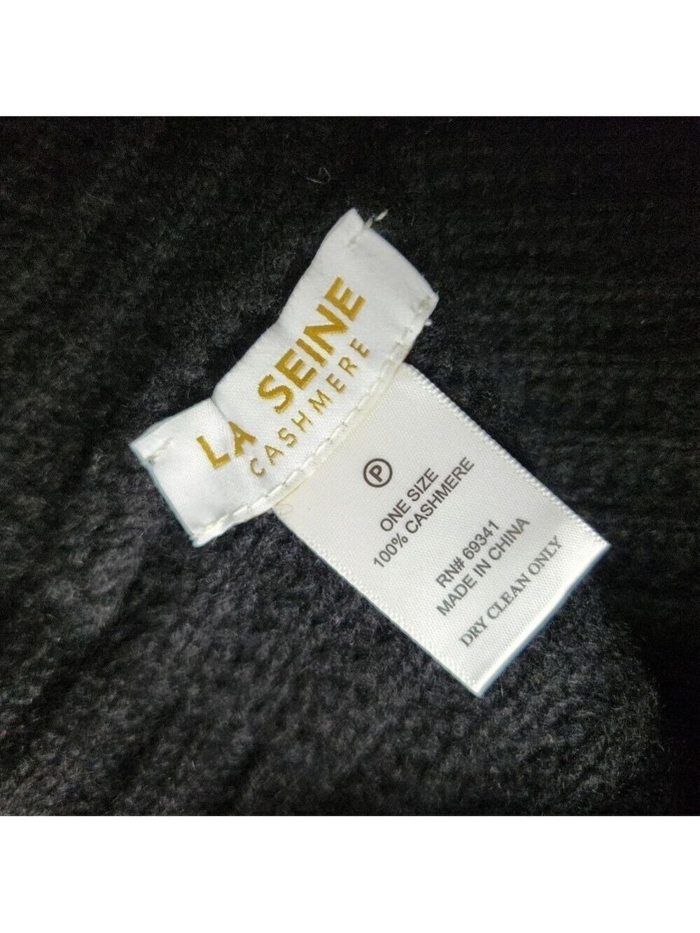 La Seine 100% Cashmere Hat with Pompom NWOT - Picture 7 of 8